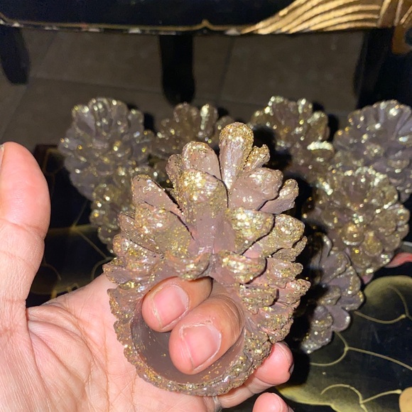 BX40 Vintage Gorgeous Set Of 10 Pinecone Napkin Rings - Picture 4 of 9